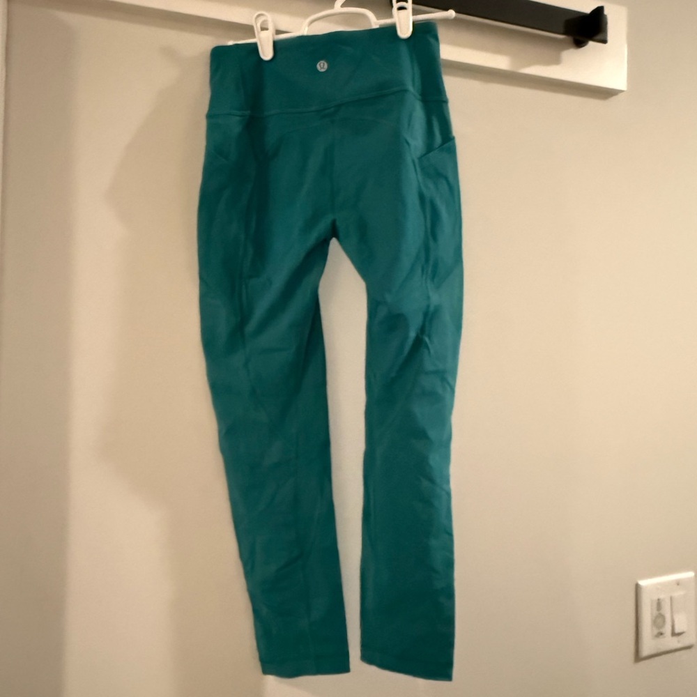 Teal Cropped Lululemon Leggings - Comfortable High-Waist - Picture 2 of 2